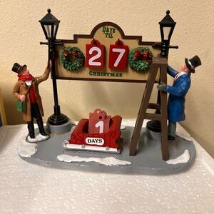 Christmas Countdown Decoration with Figures